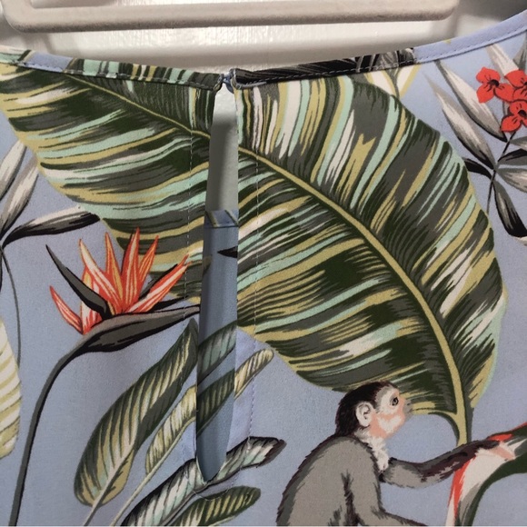 Ann Taylor flowy jungle floral print top size S oversized tie sleeve EUC - Picture 6 of 10
